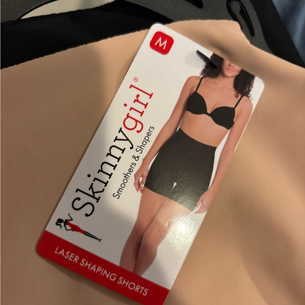 Skinnygirl Shapewear in Nude & black - Picture 2 of 4